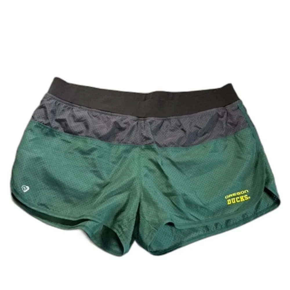 Oregon Ducks Colosseum Athletic Shorts Womens XL Green Built In Liner Running